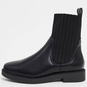 ASOS DESIGN Wide Fit Amanda chunky sock boot